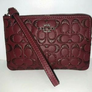 COACH Corner Zip Wristlet Wallet in Wine/Burgundy